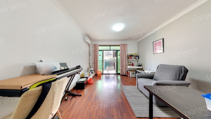 学府花园二手房实景图