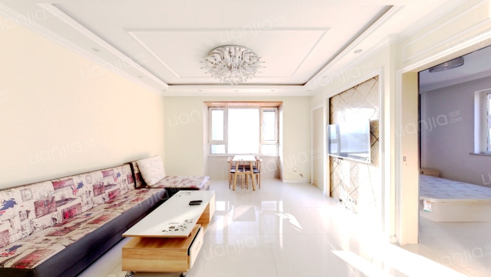 亚泰城一期二手房实景图