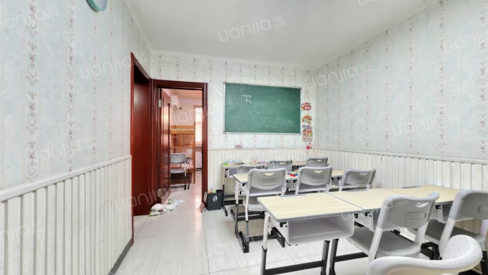 管道局第七生活区二手房实景图