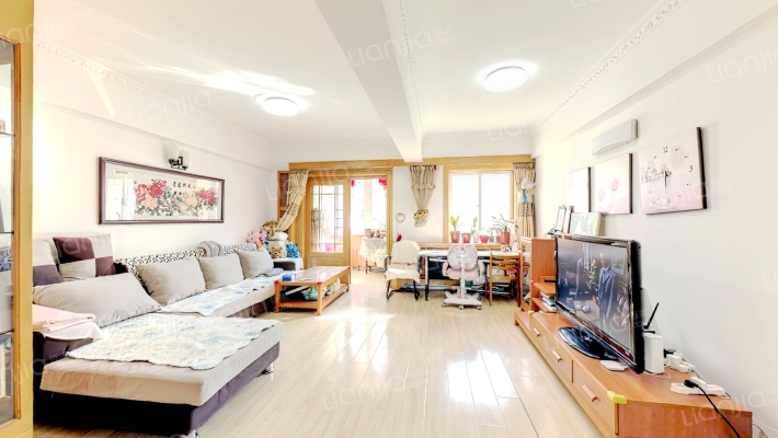 绿波小区二手房实景图