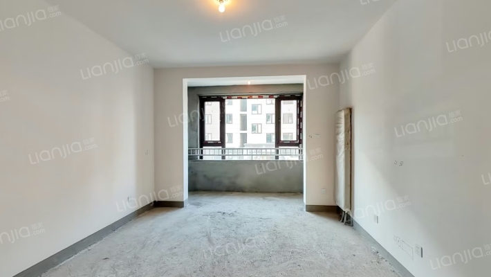 麟龙东府二手房实景图