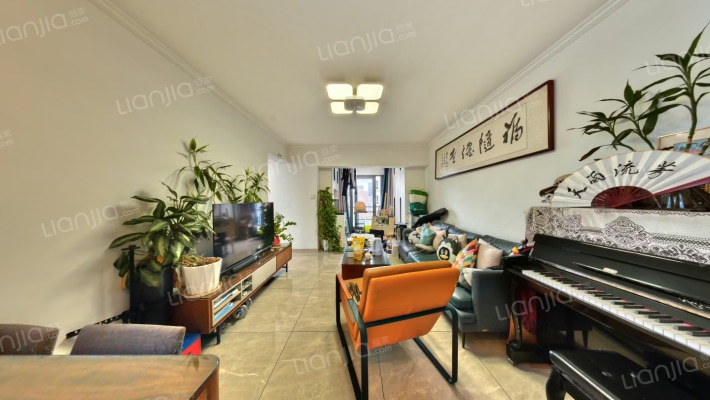 逸翠园二期二手房实景图