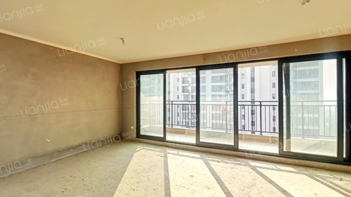 碧桂园·凤凰城二手房实景图