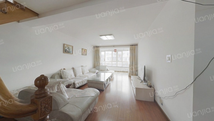 春园旭日华庭二手房实景图