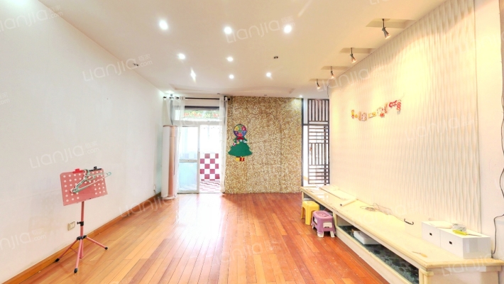 裕顺雅苑二手房实景图