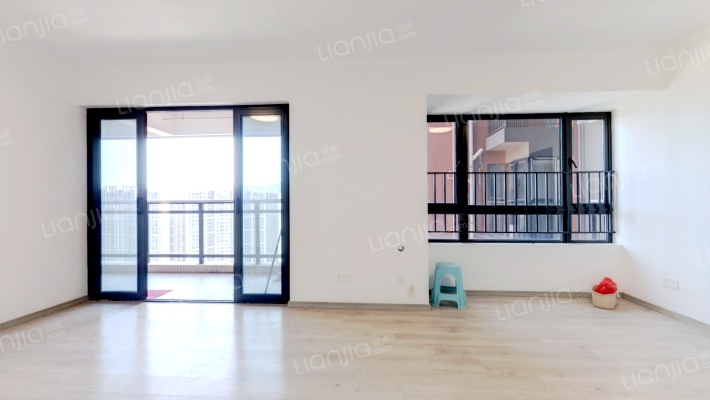 灿邦新天地二手房实景图