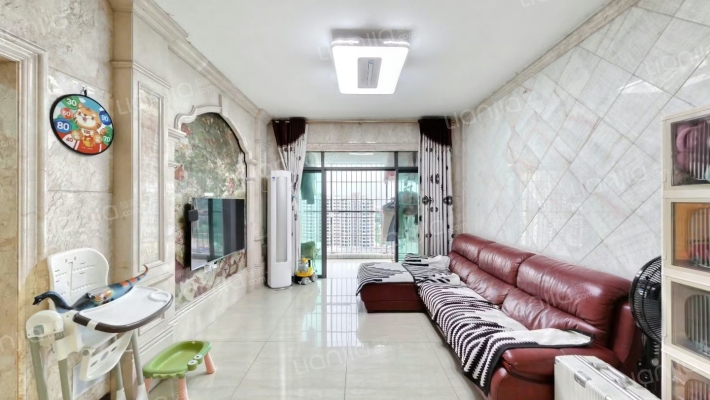 誉港湾花园二手房实景图