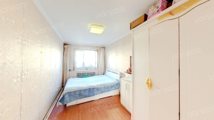 沙曼小区四街区二手房实景图