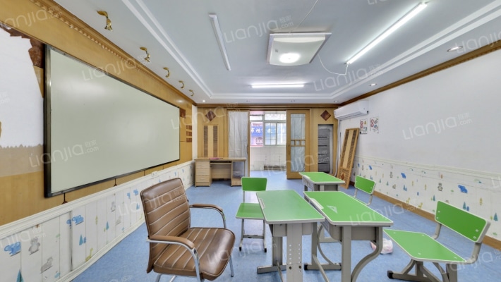 抚松路699号二手房实景图