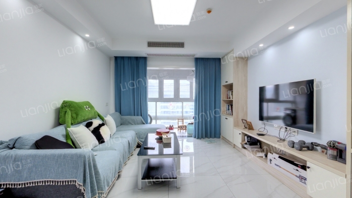 印力中心二手房实景图