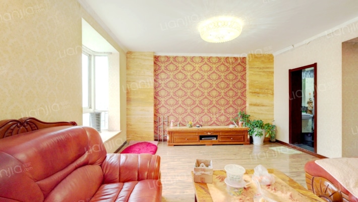 东郡蓝湾二手房实景图