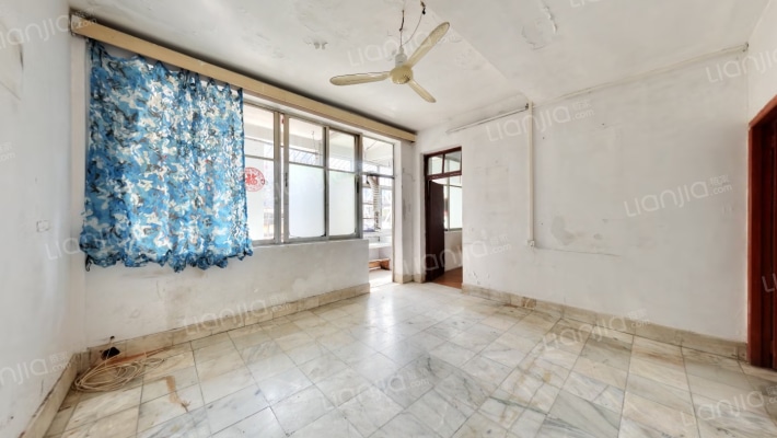 东门晒布路小区二手房实景图