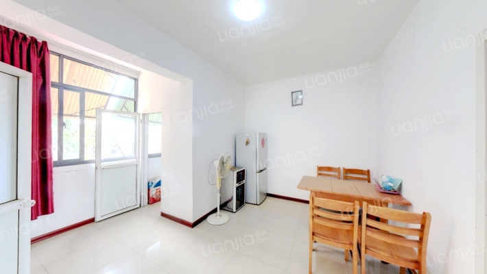 解放路二手房实景图