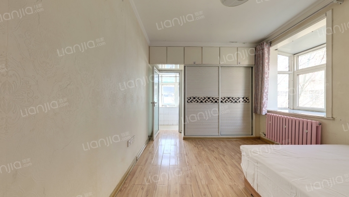 技师学院宿舍二手房实景图