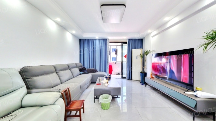 新狮新苑东区二手房实景图