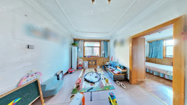 牛背梁自然保护区管理局家属院二手房实景图