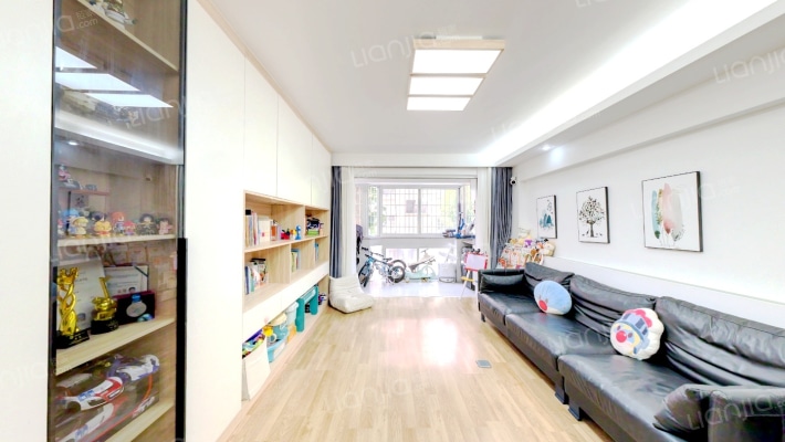 国贸新城二手房实景图