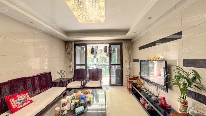 中信凯旋公馆二手房实景图