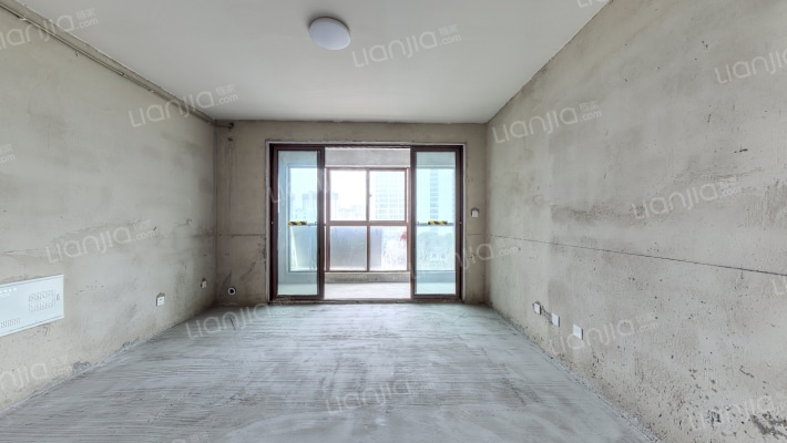 翡翠天域二手房实景图