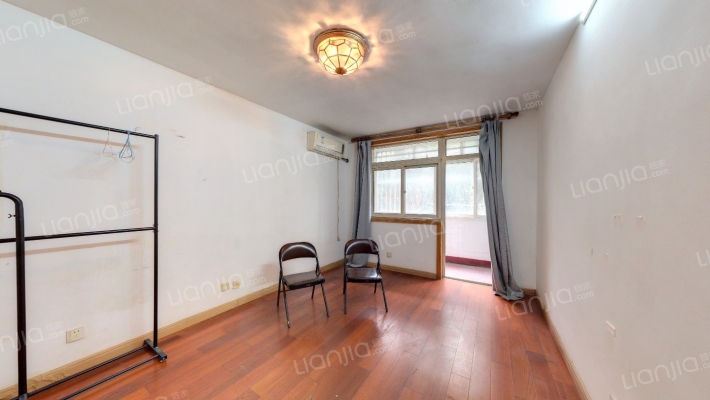 绿厦小区二手房实景图