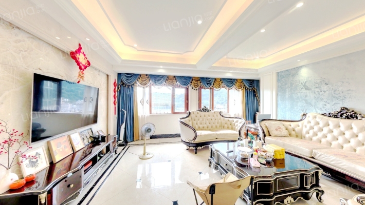 凤栖花苑二手房实景图