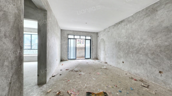 芳邻雅居二手房实景图