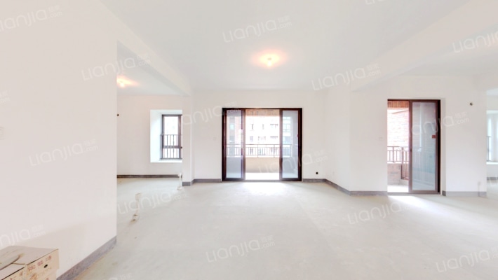 橡树公馆二手房实景图