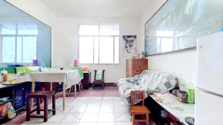 五棉宿舍二手房实景图