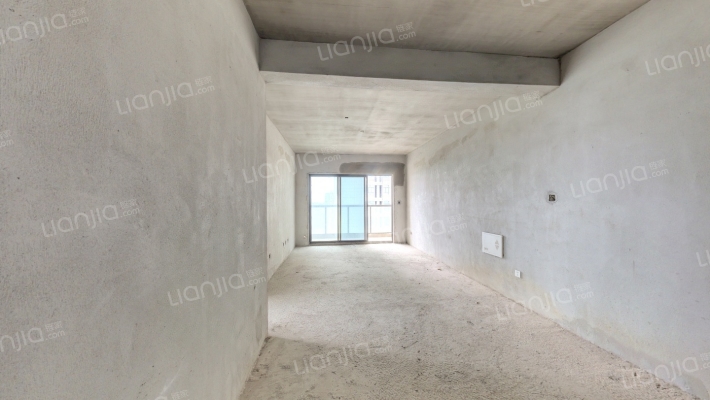 财富国际广场B区二手房实景图