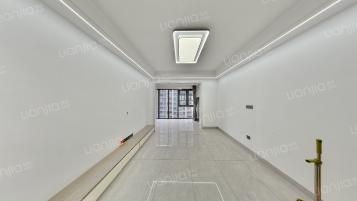 绿城美的明月江南二手房实景图