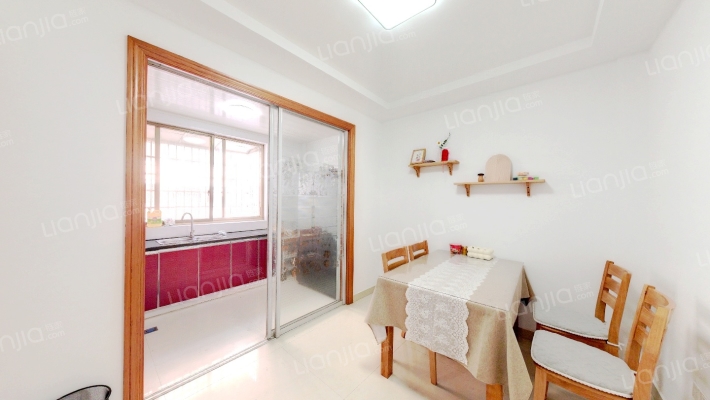 万峰滨海花园二期二手房实景图