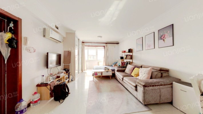 体育场路26号院二手房实景图