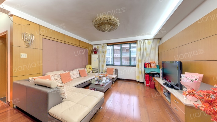 荷塘月色二手房实景图