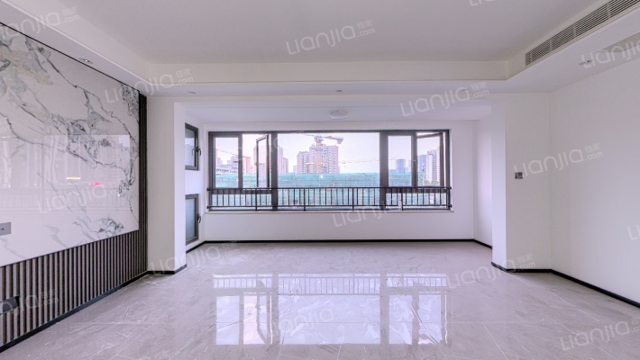 龙湖颐天康养天曜二手房实景图