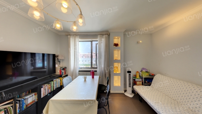 酒仙桥路11号二手房实景图