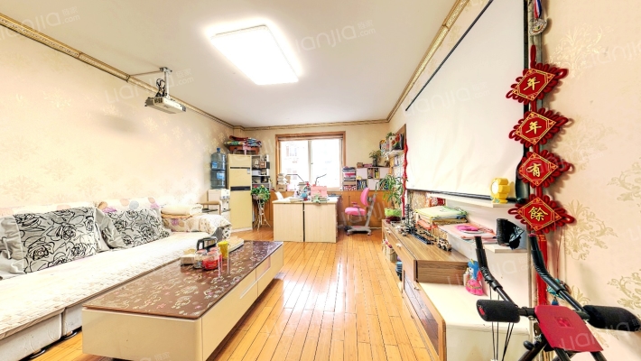 鑫泰园东区二手房实景图