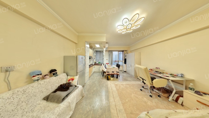 经典生活二手房实景图