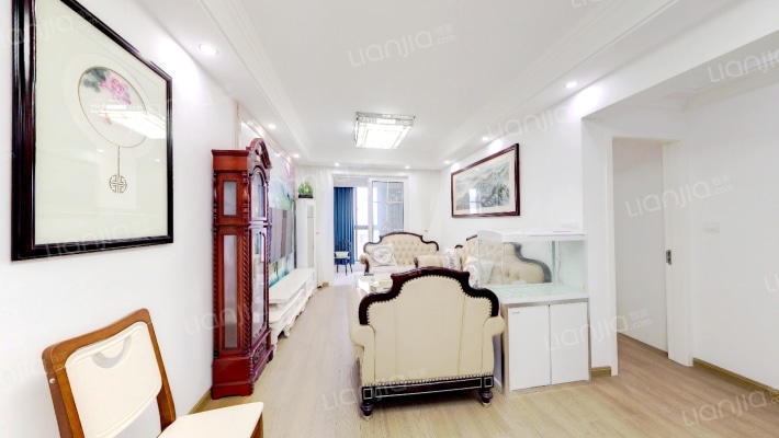 集成名苑二手房实景图