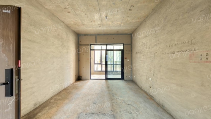 华远金科空港国际城二手房实景图