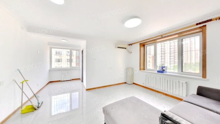 现代花苑二手房实景图