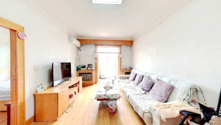 公务员小区二手房实景图