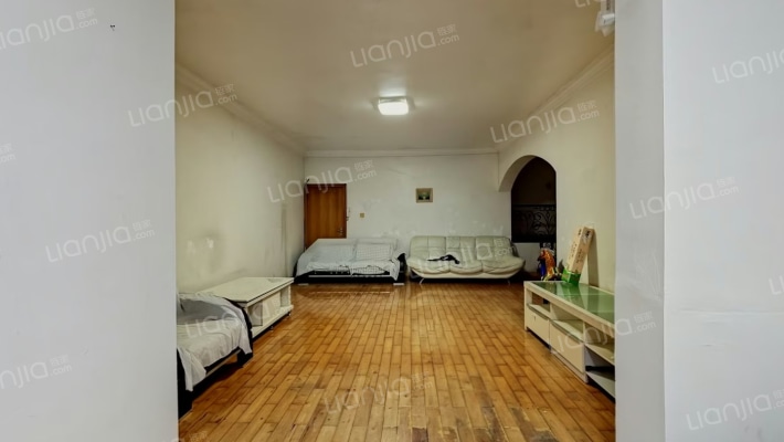 鑫泓花园二手房实景图