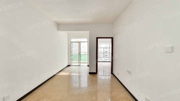 宇宏健康花城一期二手房实景图