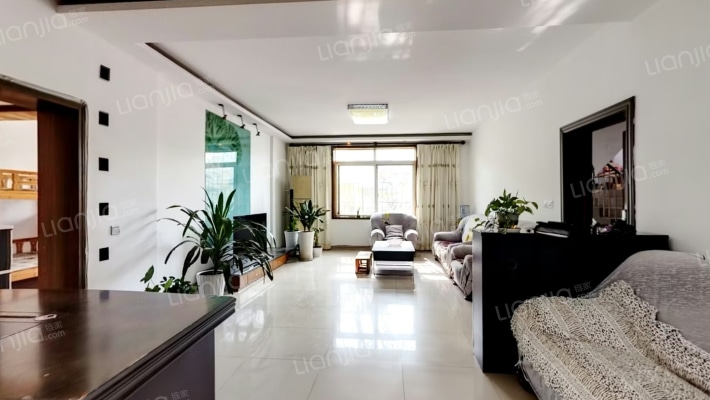 派出所家属楼二手房实景图