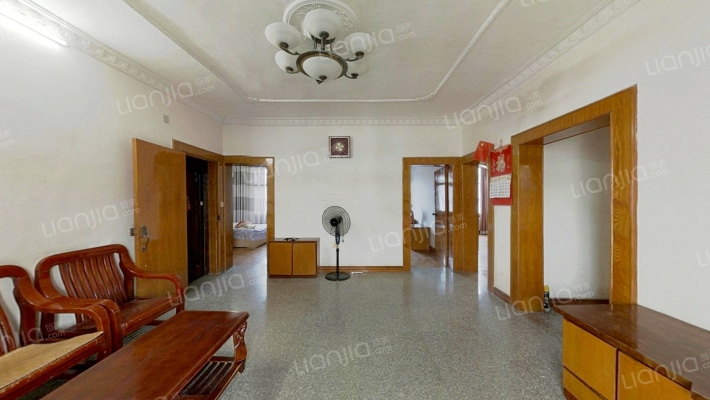 新建路142号二手房实景图