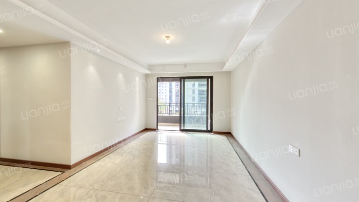 保利庭瑞阅江台璟园二手房实景图