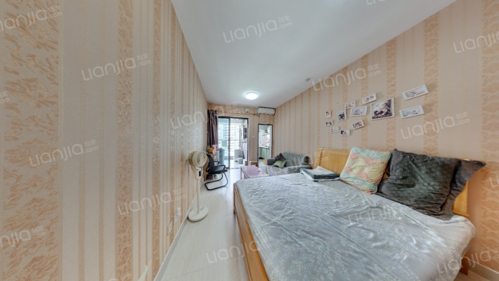 绿景香颂二手房实景图