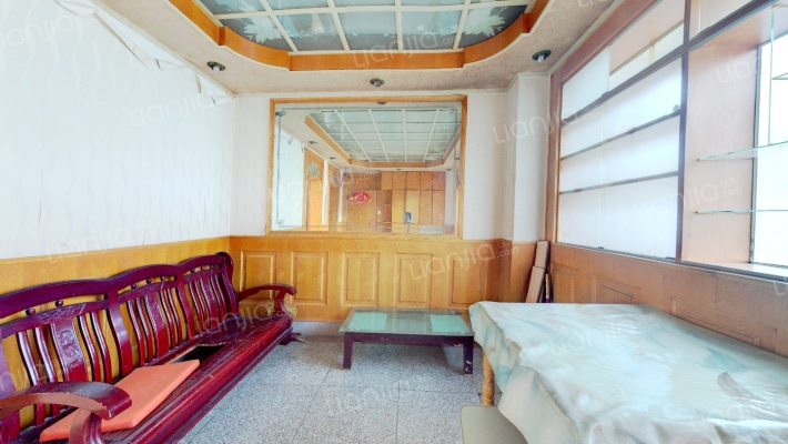 解放路31号二手房实景图