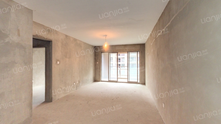 西南海O区二手房实景图