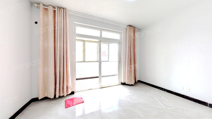 飞马集团小区二手房实景图